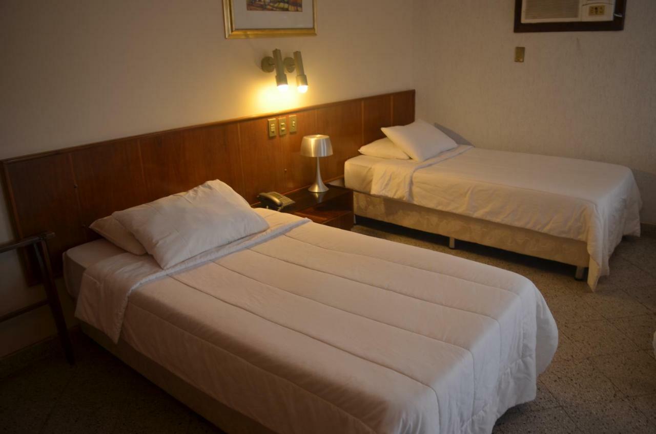 Gran Hotel Parana Asunción Eksteriør billede